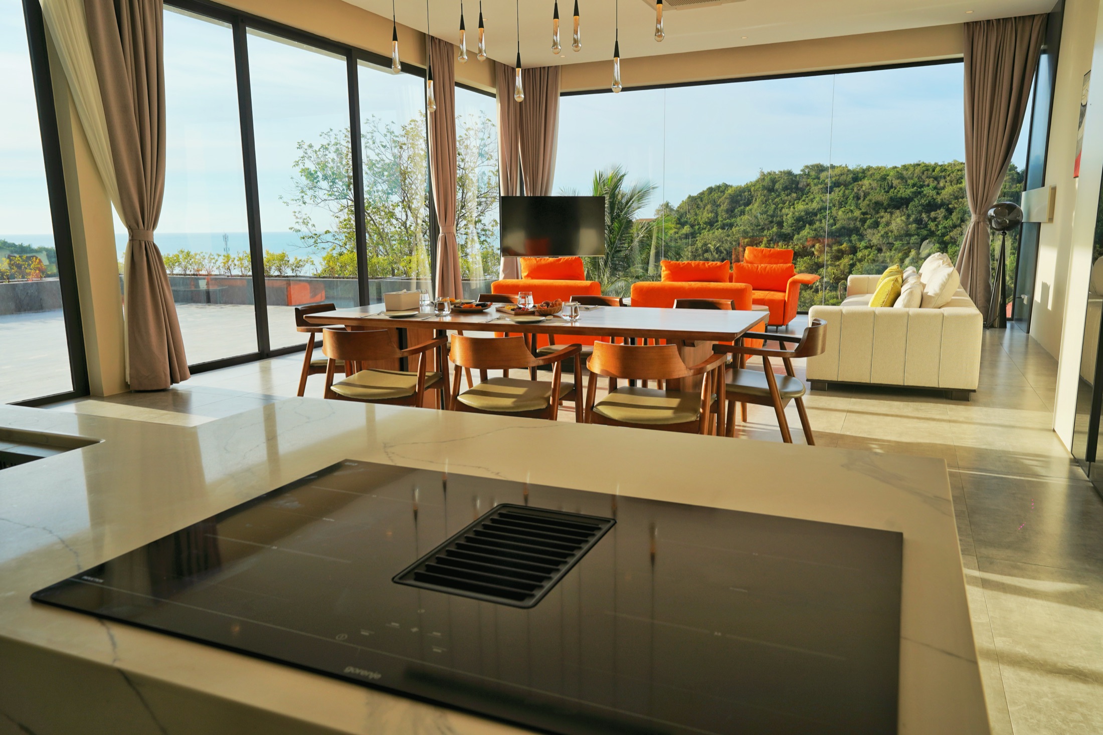 Green Lotus pool and outdoor area